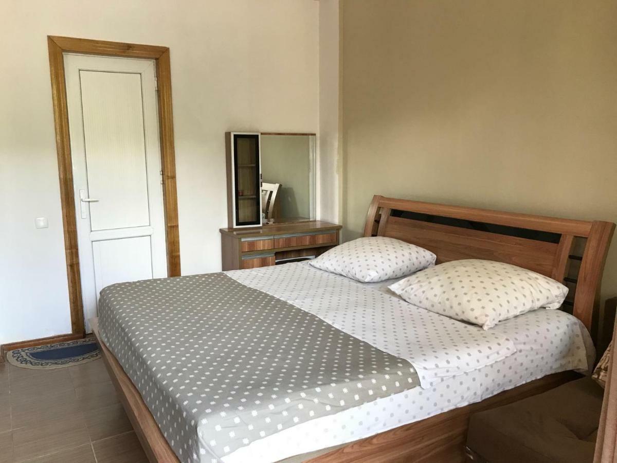 Smak Hotel Kobuleti Room photo